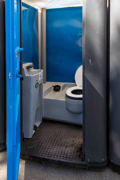 Portable Toilet Options We Offer in Boiling Spring Lakes, NC